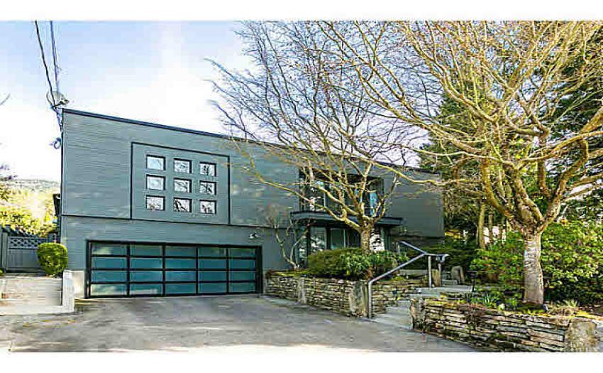 2473 MATHERS AVENUE, West Vancouver, BC V7V 2H9, 3 Bedrooms Bedrooms, ,5 BathroomsBathrooms,Residential Detached,Sold,2473 MATHERS AVENUE,V1120379