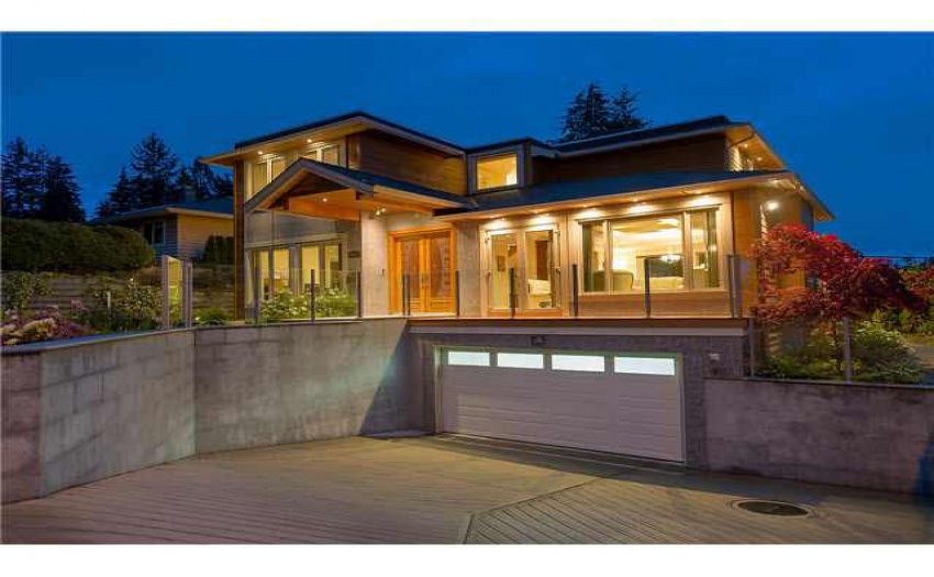 885 BEACONSFIELD ROAD, North Vancouver, BC V7R 1S7, 6 Bedrooms Bedrooms, ,6 BathroomsBathrooms,Residential Detached,Sold,885 BEACONSFIELD ROAD,V1140067